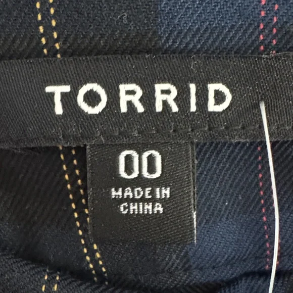 Torrid Navy and Yellow Plaid Skirt - Picture 2 of 7